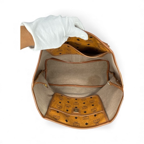 (MT45) MCM Brown and Orange Logo Tote - Picture 10 of 14